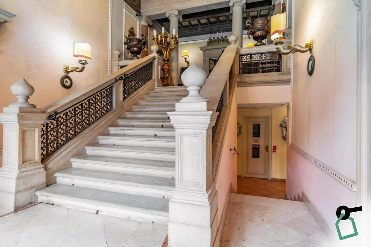 ***** Hotel Hotiday Room Collection - Ferrara Italy