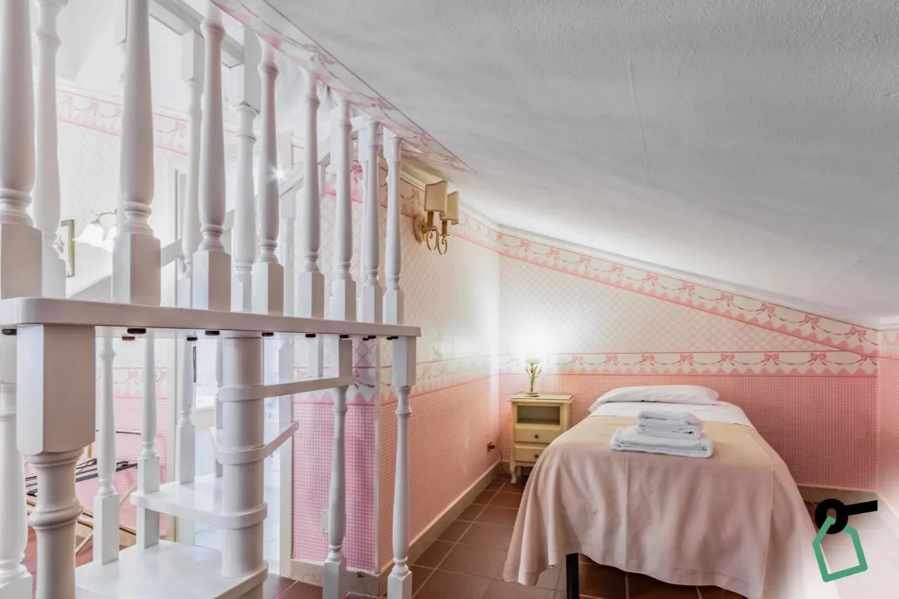 Hotiday Room Collection - Ferrara